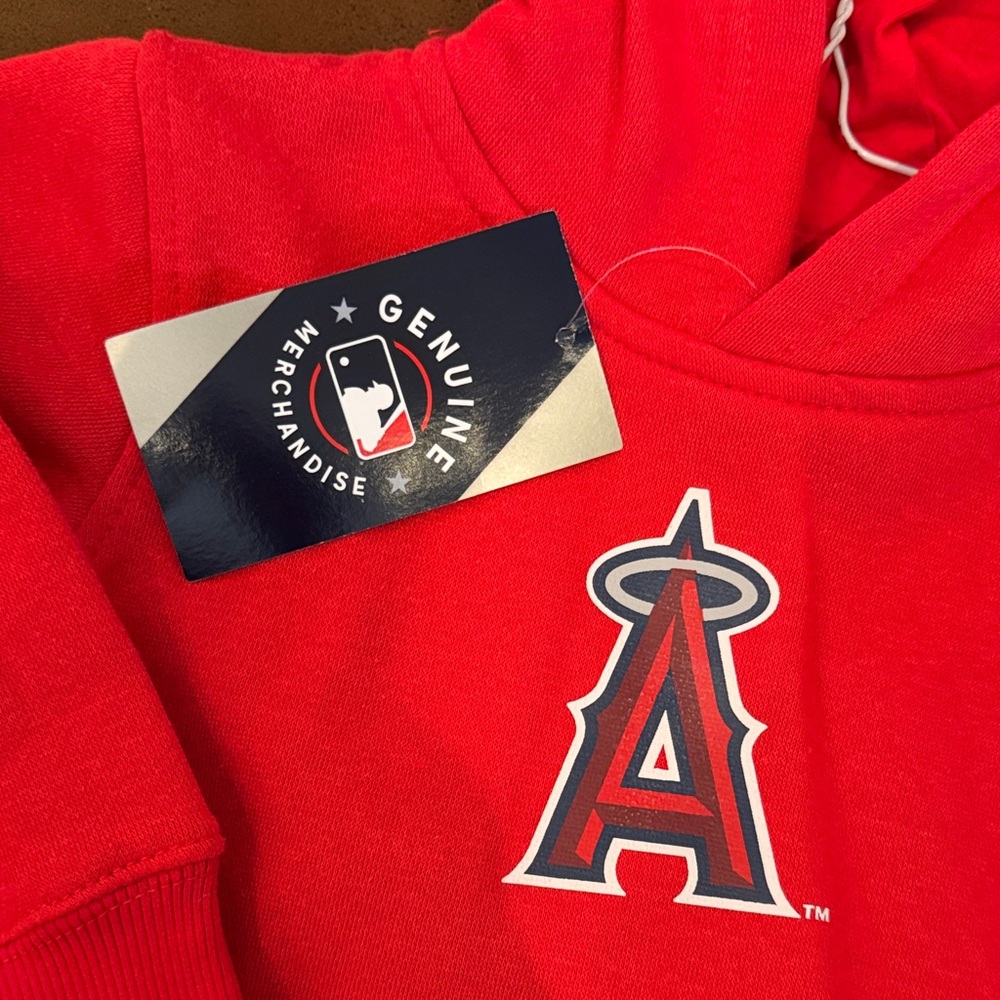 Genuine Merchandise Red Hoodie with Los Angeles Logo Sz 2T New With Tag - Picture 2 of 5